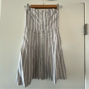 Stripped strapless dress